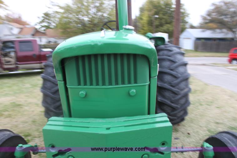 image for item H2015 1965 John Deere 4020 tractor