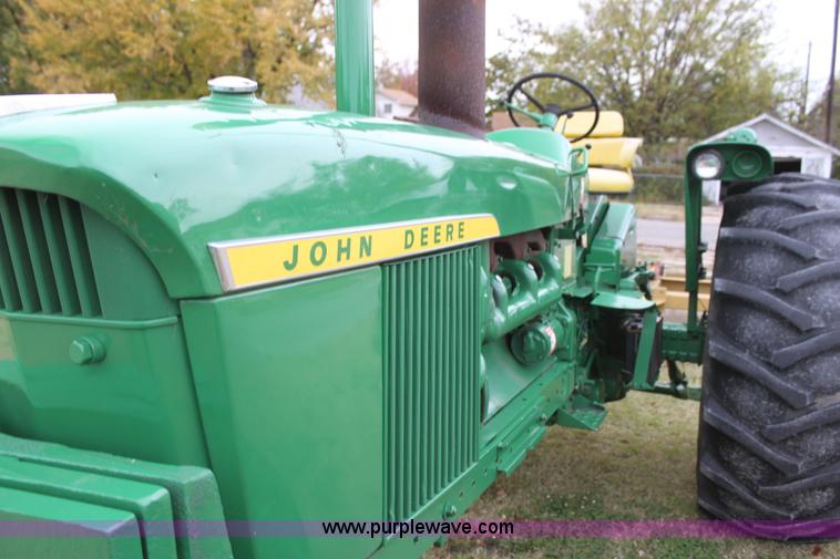 image for item H2015 1965 John Deere 4020 tractor