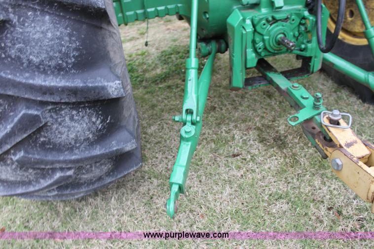 image for item H2015 1965 John Deere 4020 tractor