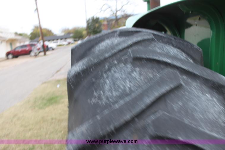 image for item H2015 1965 John Deere 4020 tractor