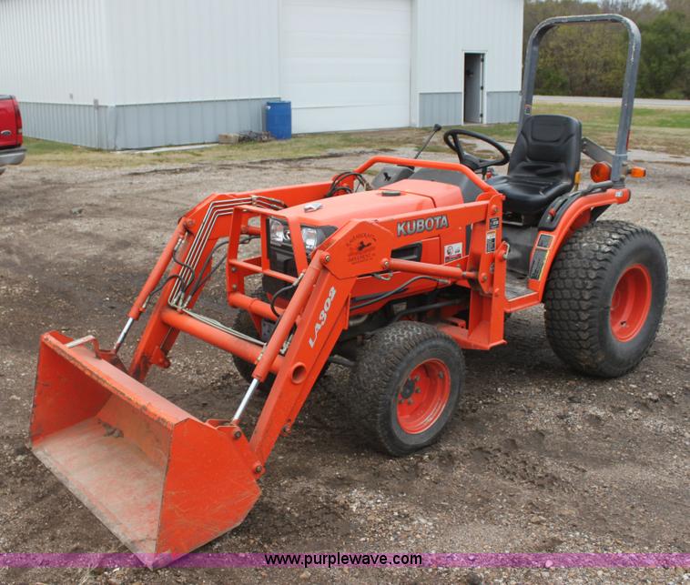 image for item H2018 Kubota B7510 tractor