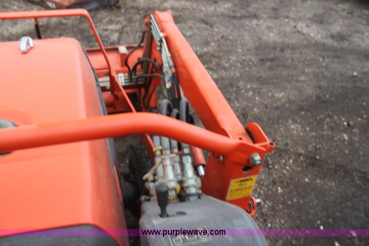 image for item H2018 Kubota B7510 tractor