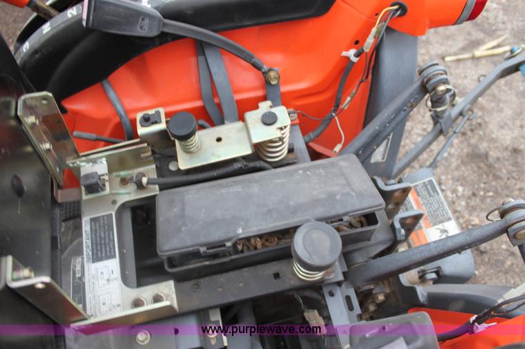 image for item H2018 Kubota B7510 tractor