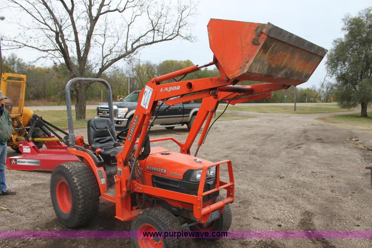 image for item H2018 Kubota B7510 tractor