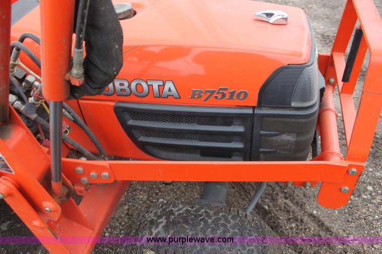image for item H2018 Kubota B7510 tractor