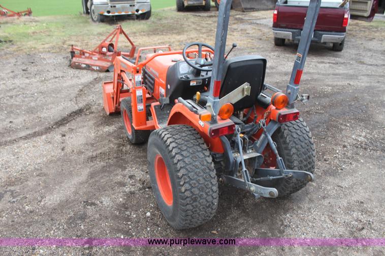 image for item H2018 Kubota B7510 tractor