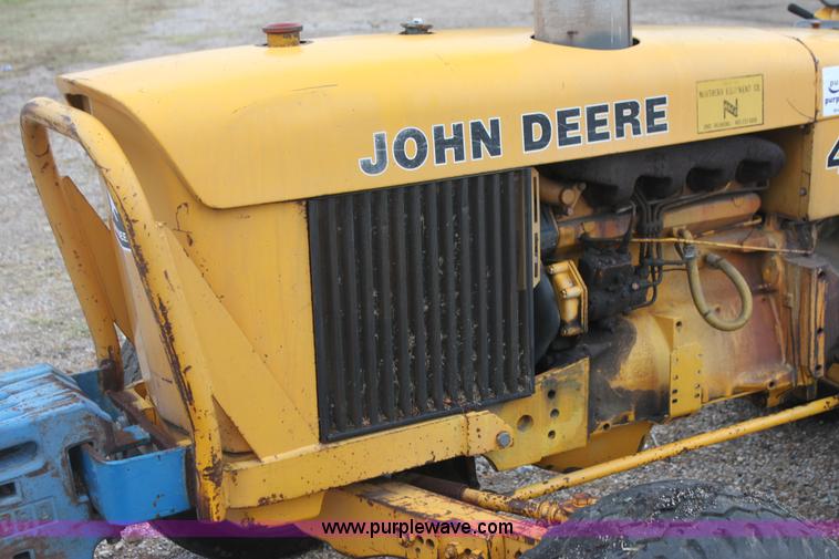 image for item H2023 John Deere 401B tractor