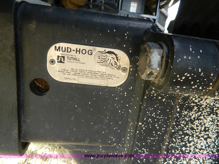 image for item H2313 2005 Challenger 670 RWA combine