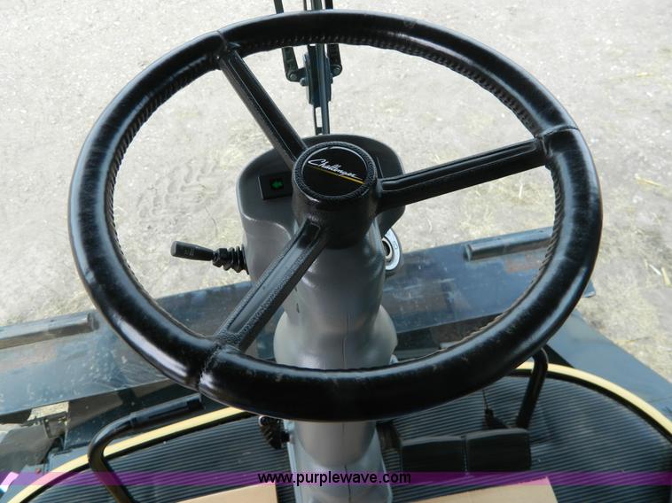 image for item H2313 2005 Challenger 670 RWA combine