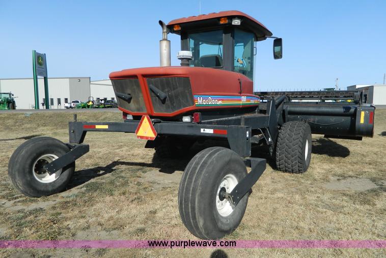 image for item H2318 2000 Mac Don 9350 self-propelled swather