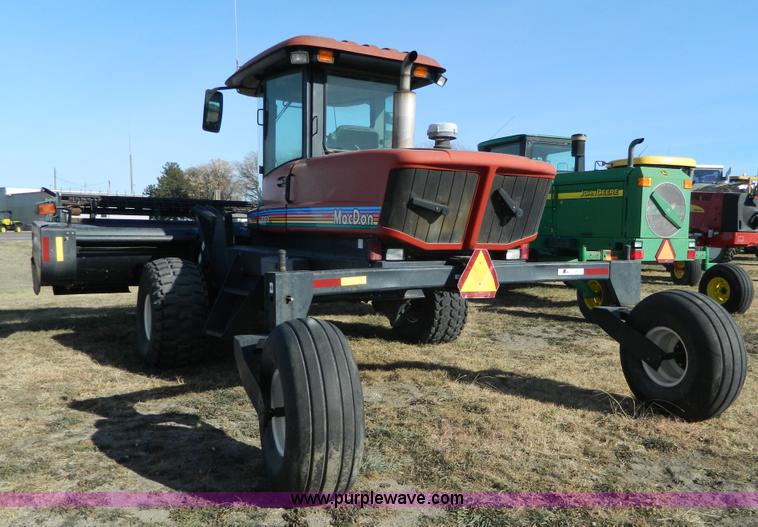 image for item H2318 2000 Mac Don 9350 self-propelled swather