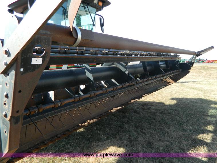 image for item H2318 2000 Mac Don 9350 self-propelled swather