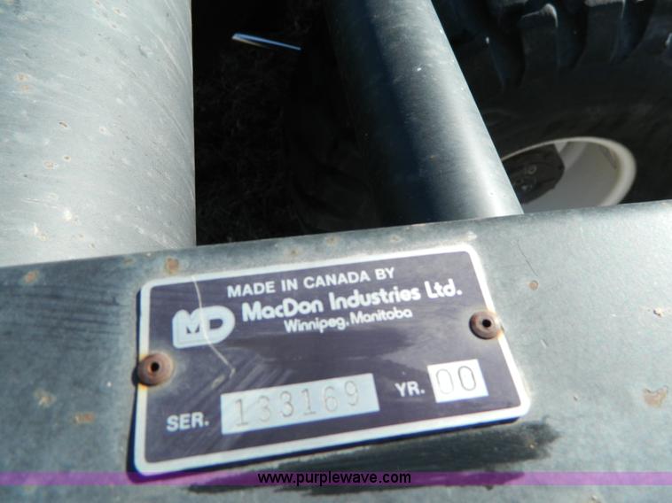 image for item H2318 2000 Mac Don 9350 self-propelled swather