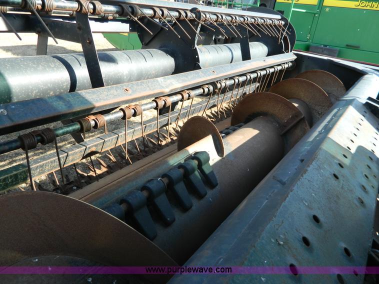 image for item H2318 2000 Mac Don 9350 self-propelled swather