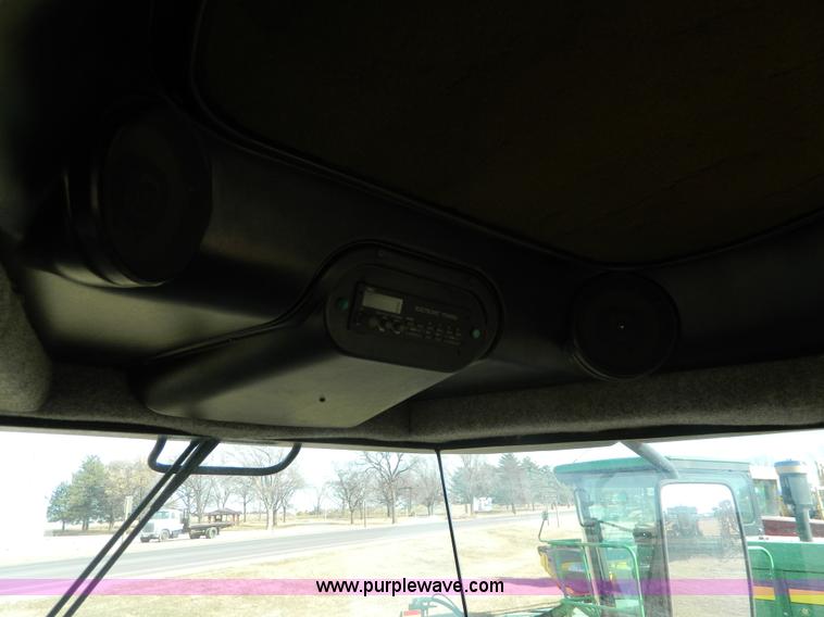 image for item H2318 2000 Mac Don 9350 self-propelled swather