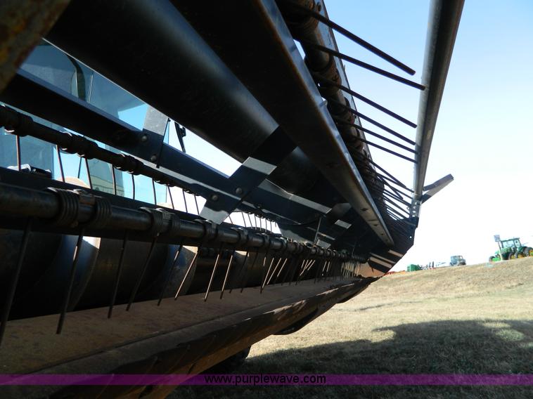 image for item H2318 2000 Mac Don 9350 self-propelled swather