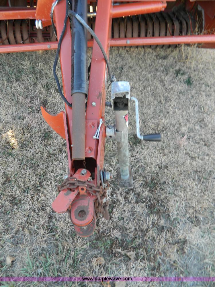 image for item H2319 2003 Hesston 956 Autocycle round baler