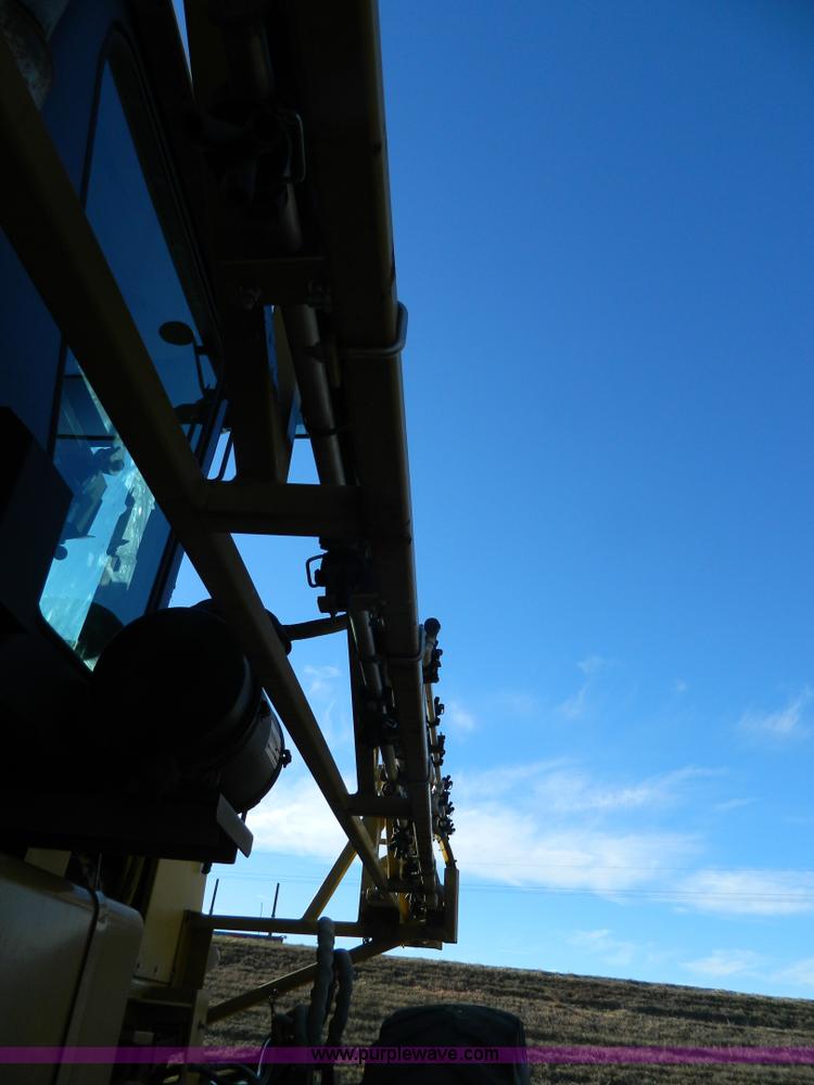 image for item H2320 1996 Ag-Chem RoGator 854 self-propelled sprayer