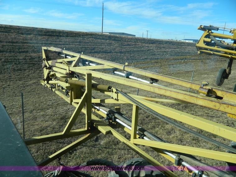 image for item H2320 1996 Ag-Chem RoGator 854 self-propelled sprayer