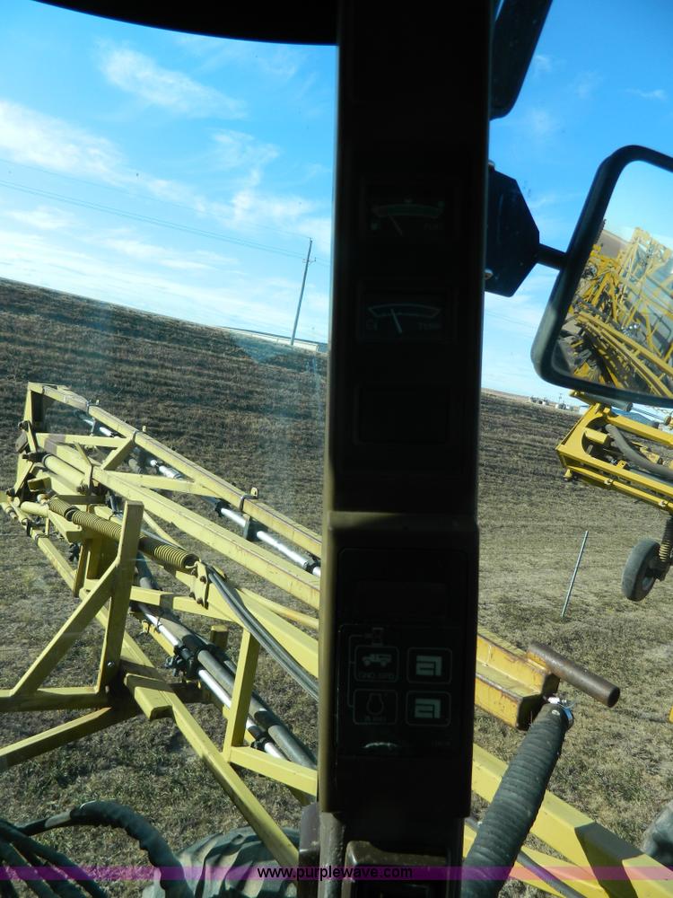 image for item H2320 1996 Ag-Chem RoGator 854 self-propelled sprayer
