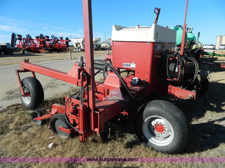 image for item H2323 1980 Case IH 900 platner
