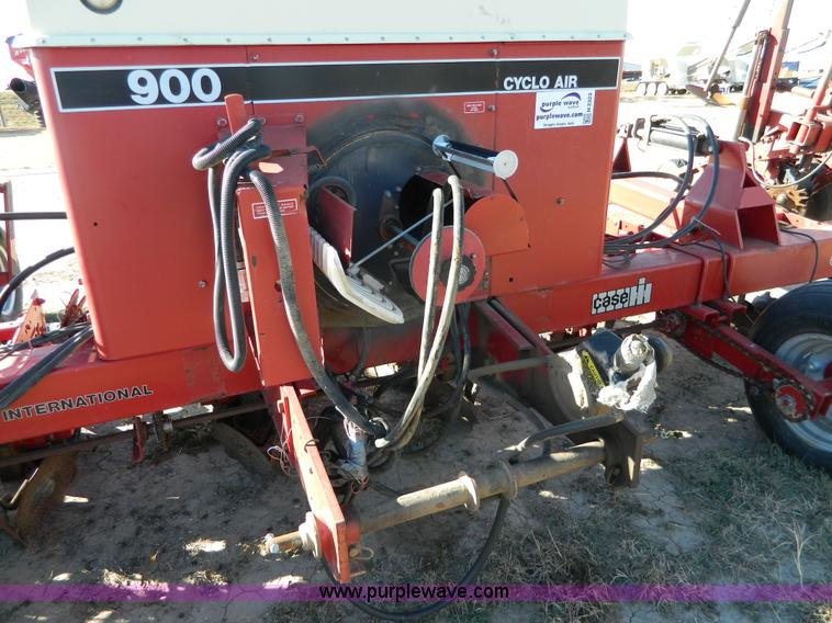image for item H2323 1980 Case IH 900 platner
