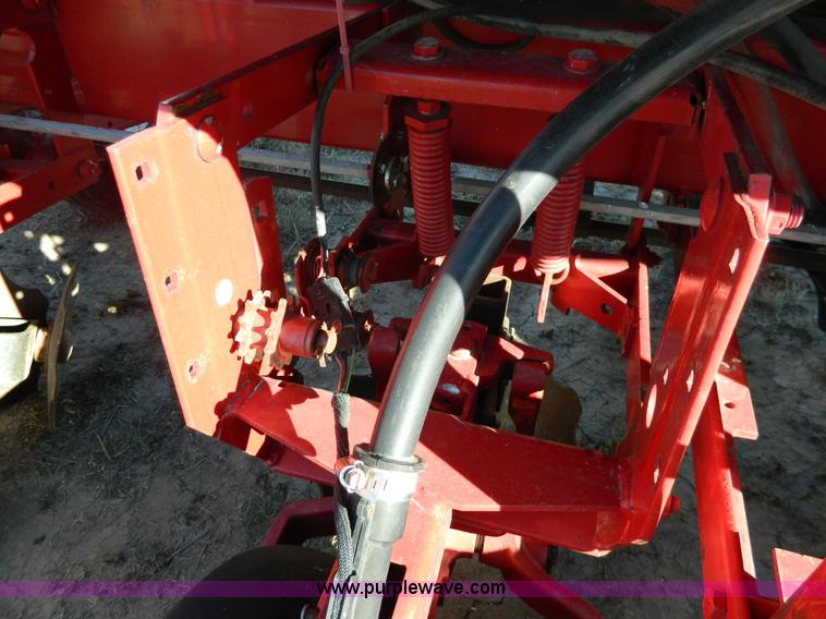 image for item H2323 1980 Case IH 900 platner