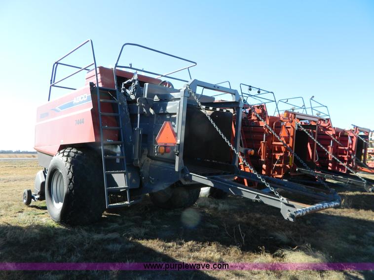 image for item H2324 2007 AGCO 7444 large square baler