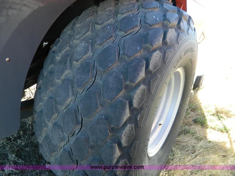 image for item H2324 2007 AGCO 7444 large square baler