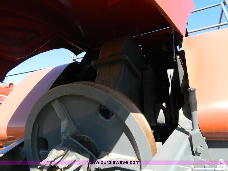 image for item H2324 2007 AGCO 7444 large square baler
