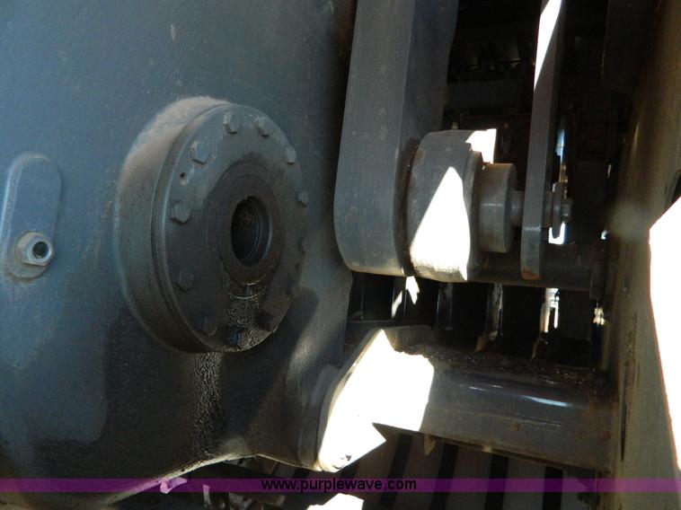 image for item H2324 2007 AGCO 7444 large square baler