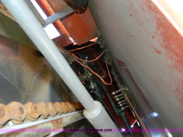 image for item H2324 2007 AGCO 7444 large square baler