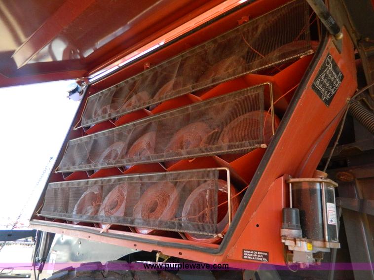 image for item H2324 2007 AGCO 7444 large square baler