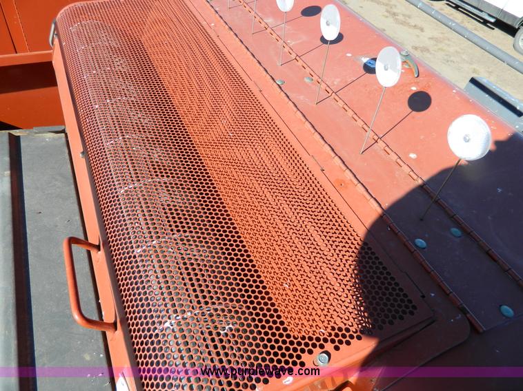 image for item H2324 2007 AGCO 7444 large square baler