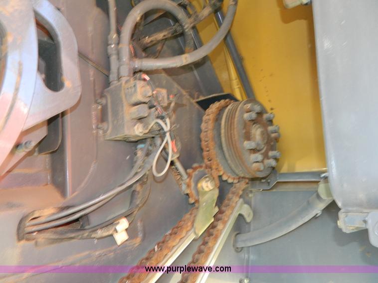 image for item H2325 2008 Challenger LB44B large square baler