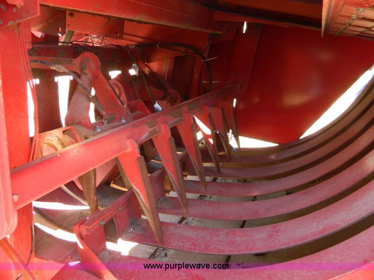 image for item H2326 1990 Case IH 8580 large square baler