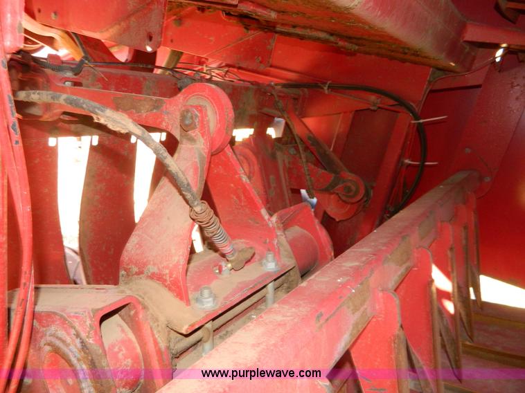 image for item H2326 1990 Case IH 8580 large square baler