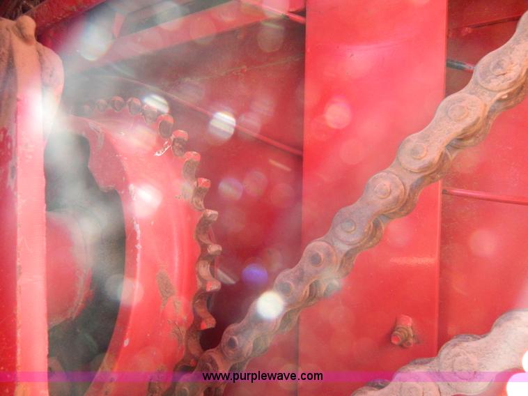 image for item H2326 1990 Case IH 8580 large square baler