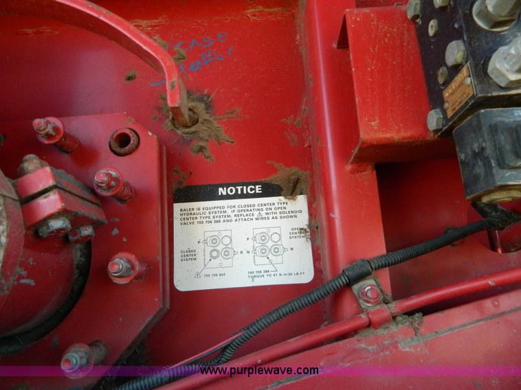 image for item H2326 1990 Case IH 8580 large square baler