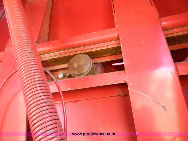 image for item H2326 1990 Case IH 8580 large square baler