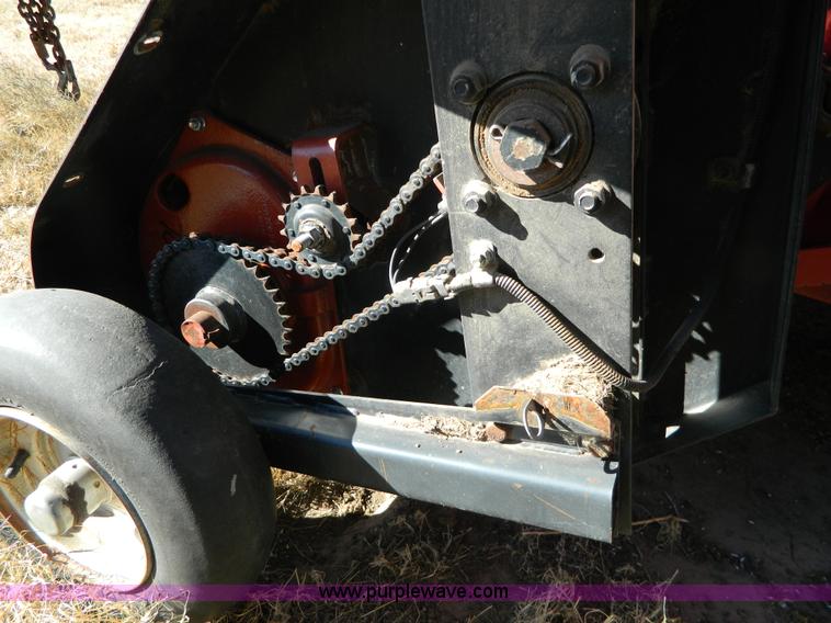 image for item H2326 1990 Case IH 8580 large square baler