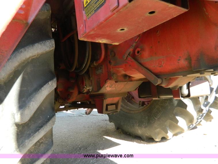 image for item H2329 International 1086 tractor