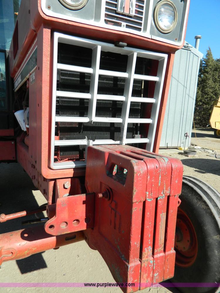 image for item H2329 International 1086 tractor