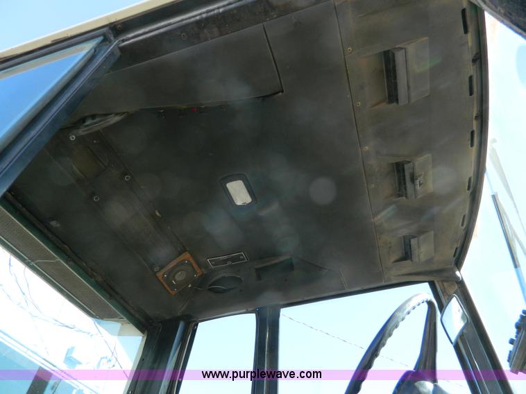 image for item H2329 International 1086 tractor