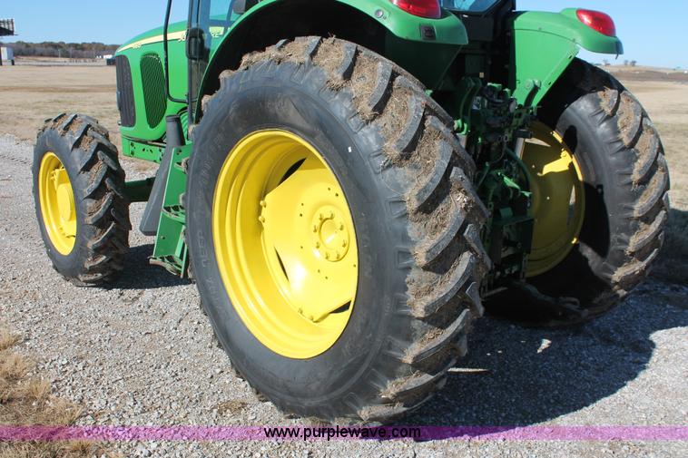 image for item H5509 2007 John Deere 6615 MFWD tractor