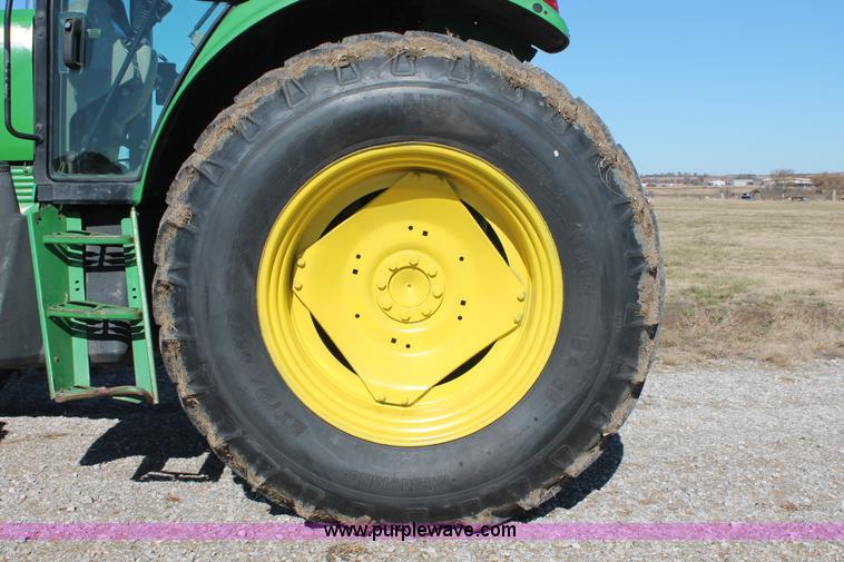 image for item H5509 2007 John Deere 6615 MFWD tractor