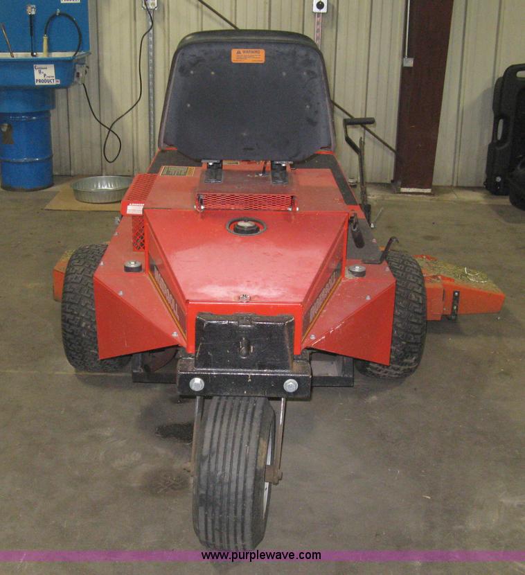 image for item H9351 2003 Ingersoll 5820V ZTR lawn mower