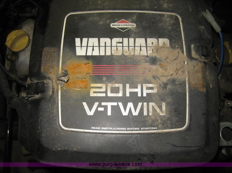 image for item H9351 2003 Ingersoll 5820V ZTR lawn mower