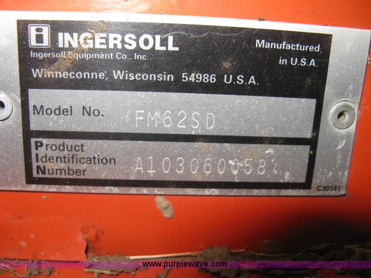 image for item H9351 2003 Ingersoll 5820V ZTR lawn mower