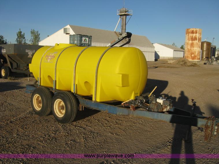 image for item H9394 Schaben 1,025 gallon nurse trailer